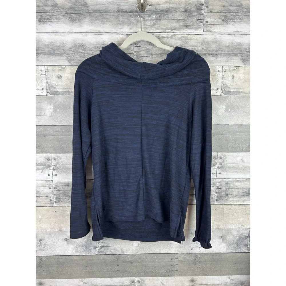 Elan Women's Medium Blue Cowl Neck Light Sweater